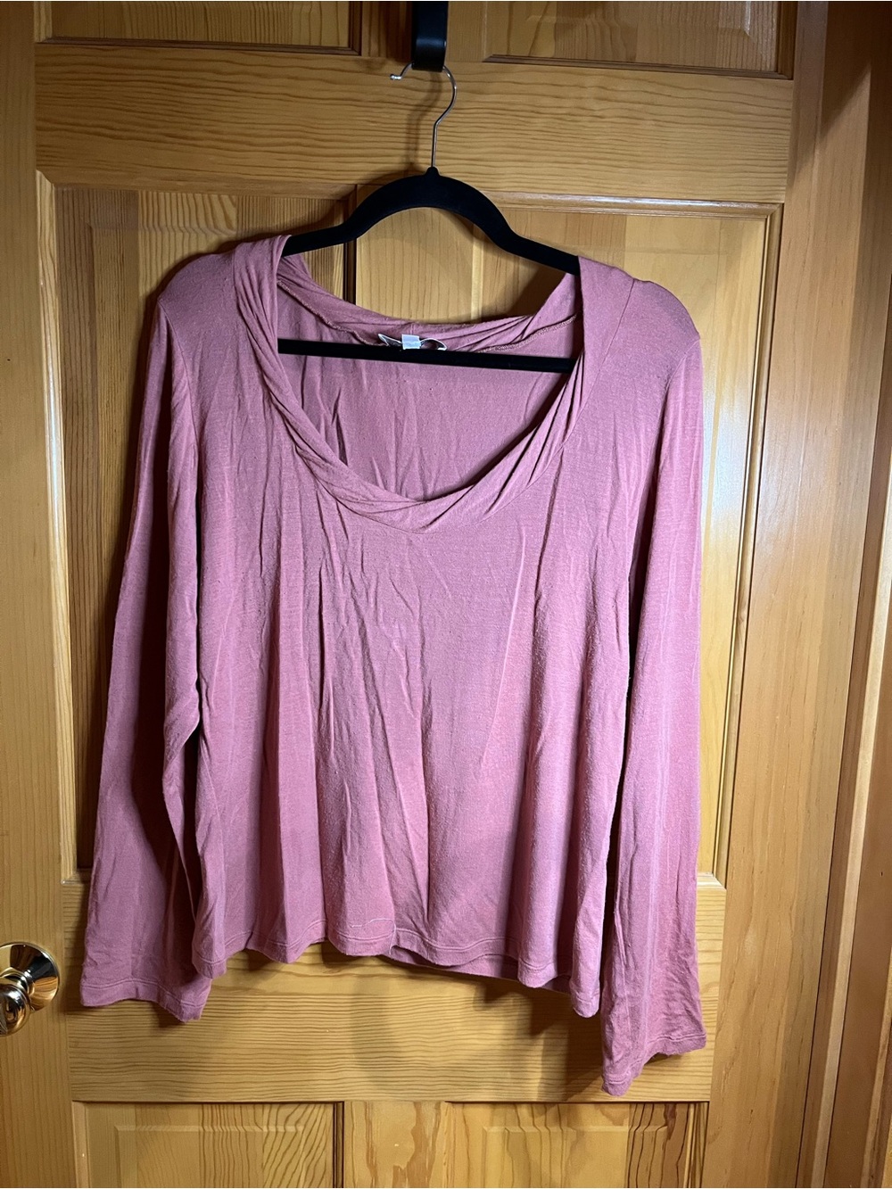 Soft Surroundings Rose Pink Long Sleeve Scoop-Neck Top